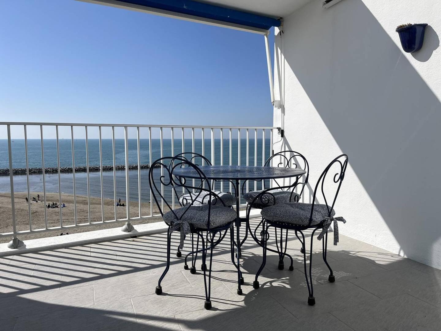 As21932 - Appartement P3 Magnifique Vue Mer En Dernier Etage Sur Le Front De Mer 勒格罗-迪鲁瓦 外观 照片